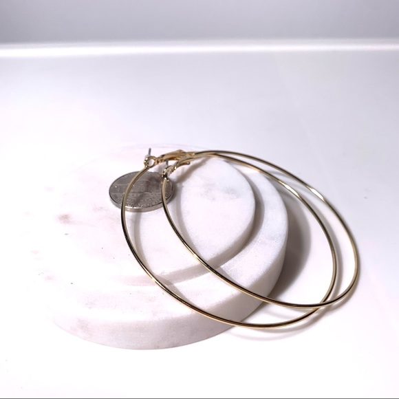 💎 💎 New  thin 2.5 inch 14k gold plated hoops - Picture 1 of 3